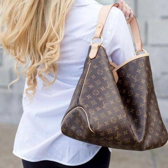 Louis Vuitton Handbags - 💎✨BEAUTIFUL✨💎 Authentic Louis Vuitton Delightful MM